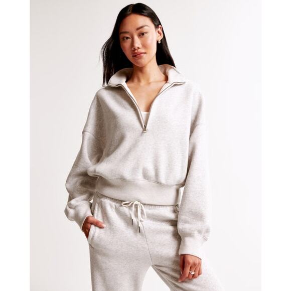 Abercrombie & Fitch Essential Sunday Half Zip Sweatshirt - L Light Grey - Picture 2 of 4